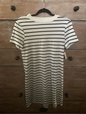 NWT Old Navy stripe dress